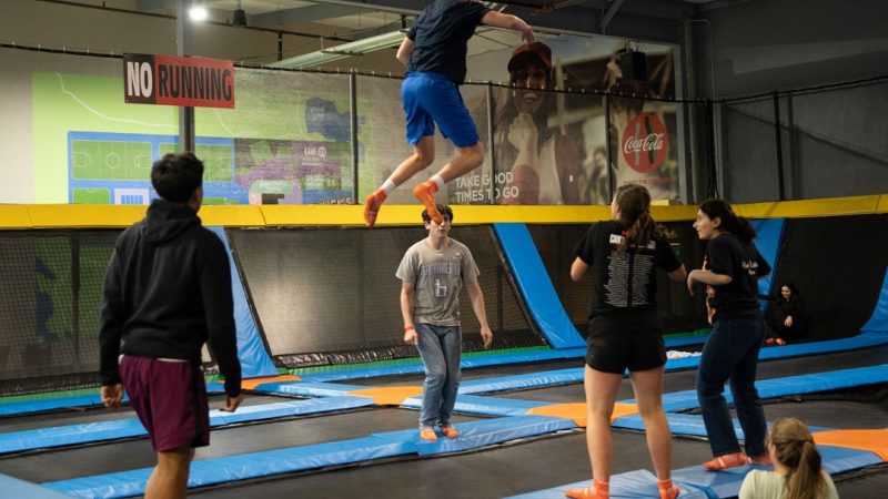 Jump clearance in trampoline